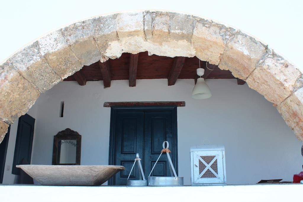 Hotel Porto Loutro On The Beach Εξωτερικό φωτογραφία