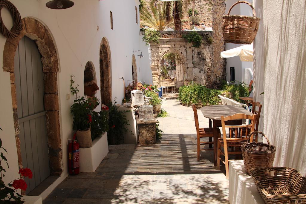 Hotel Porto Loutro On The Beach Εξωτερικό φωτογραφία
